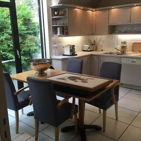 アパート Cozy Apartments And Garden
